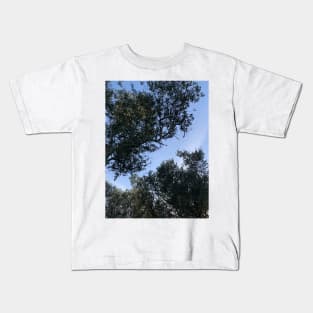 In the middle of the trees Kids T-Shirt